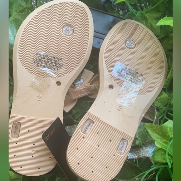 NWT Rocawear little girls size 2 sandals - Picture 5 of 5